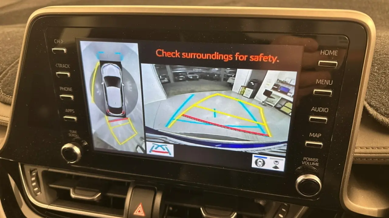 2021 Toyota C-HR Gallery Image 14