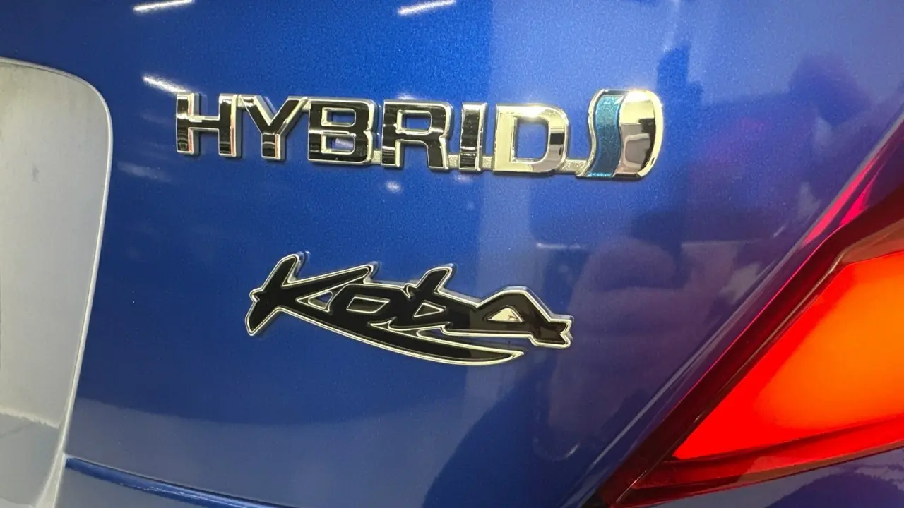 2021 Toyota C-HR Gallery Image 19
