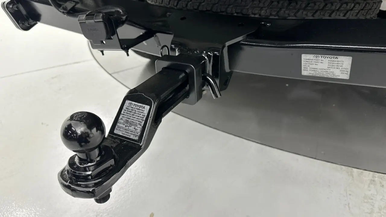 2022 Toyota Hilux Gallery Image 21