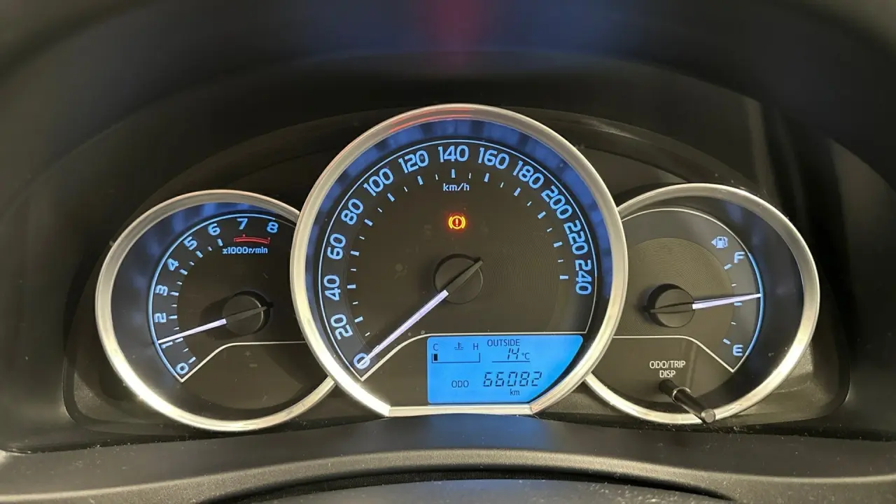 2017 Toyota Corolla Gallery Image 14