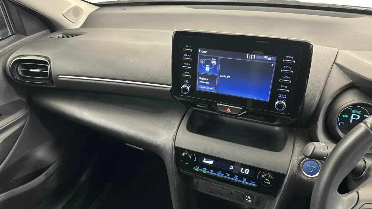 2021 Toyota Yaris Cross Gallery Image 12