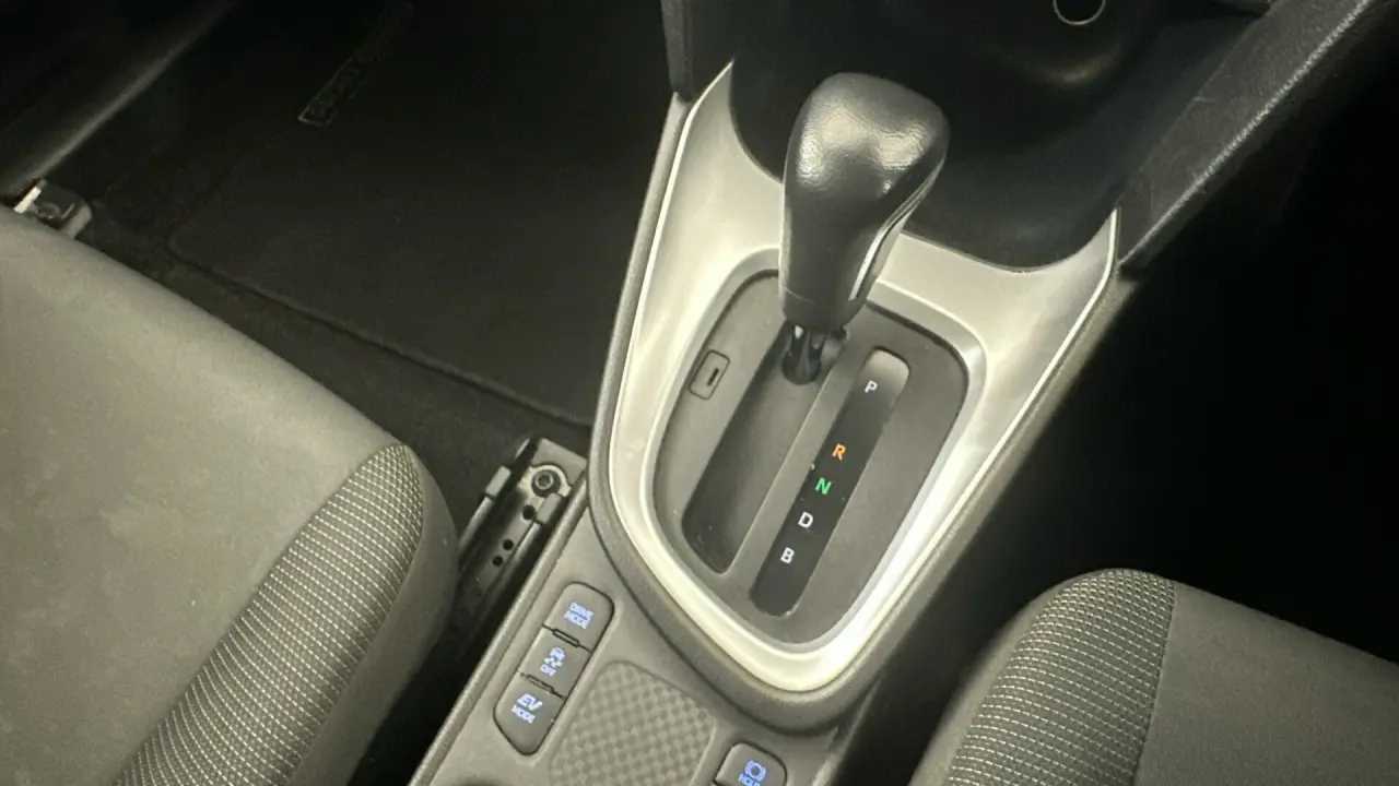 2021 Toyota Yaris Cross Gallery Image 16