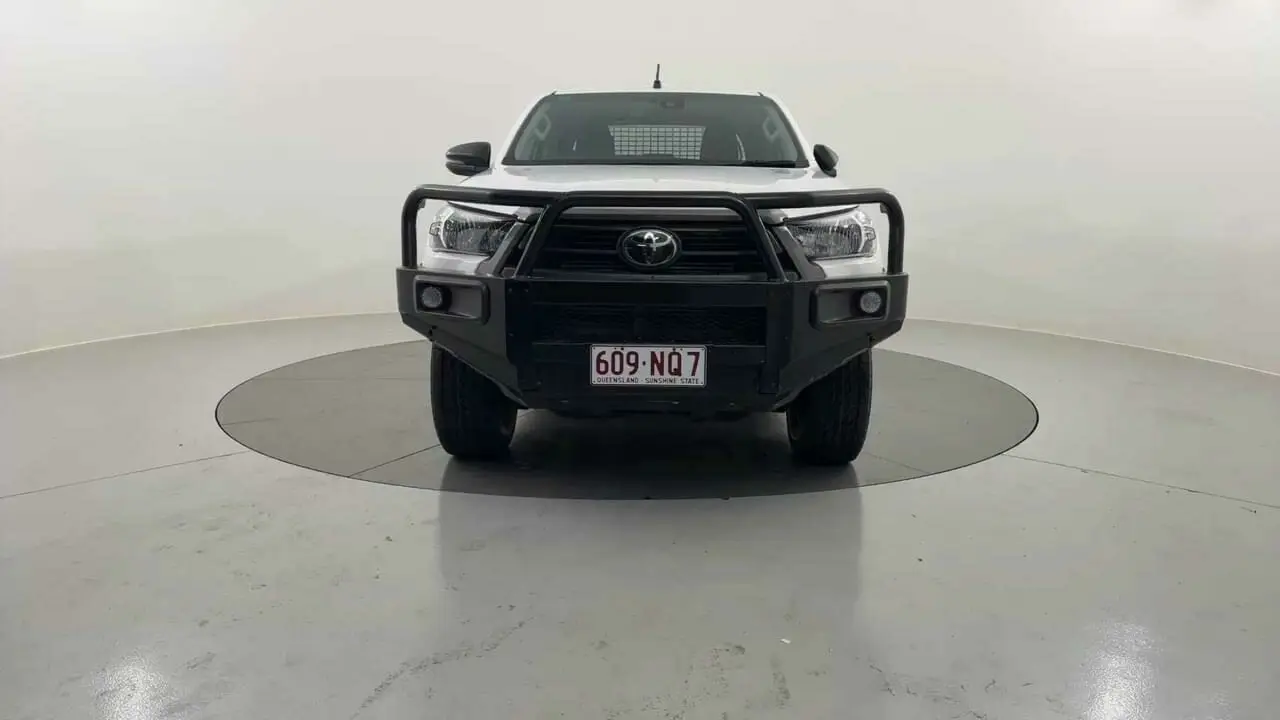 2021 Toyota Hilux Gallery Image 17