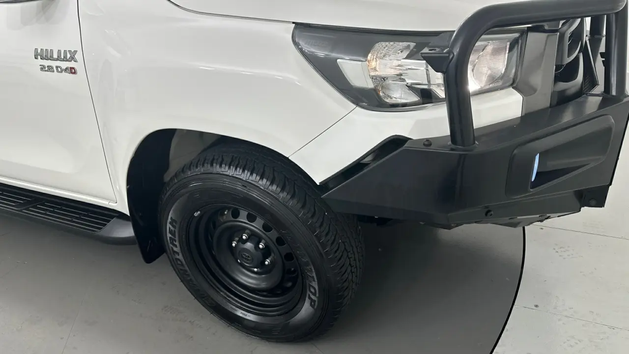 2021 Toyota Hilux Gallery Image 18