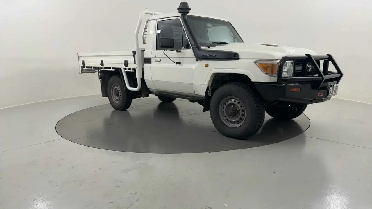 2018 Toyota Landcruiser Gallery Image 7