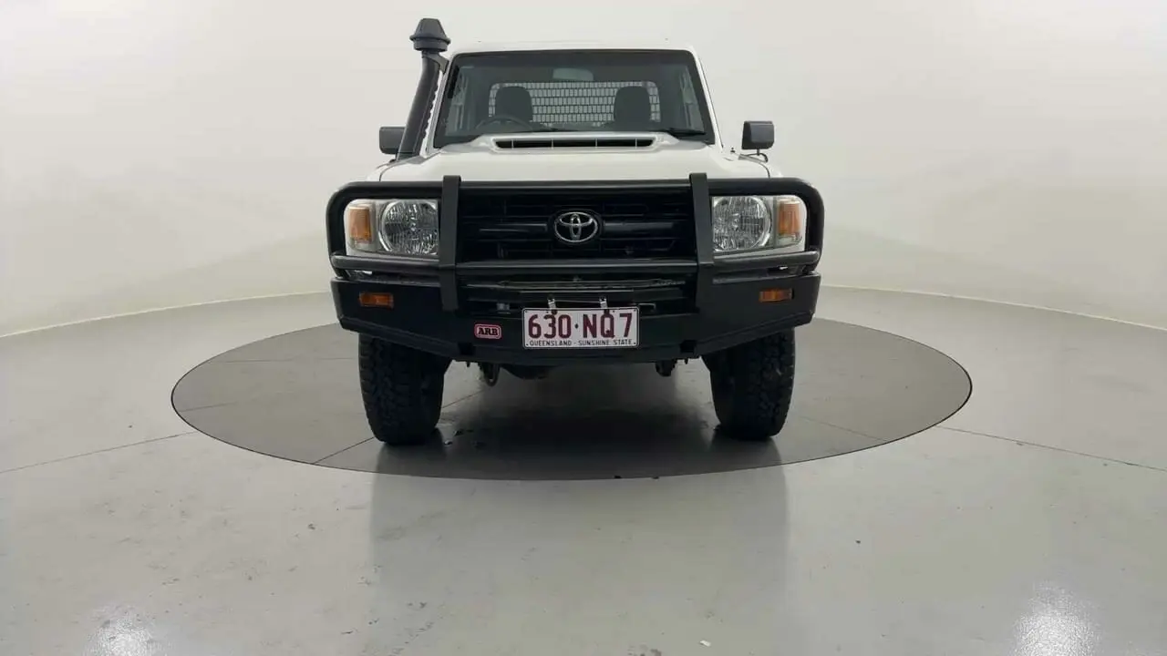 2018 Toyota Landcruiser Gallery Image 8
