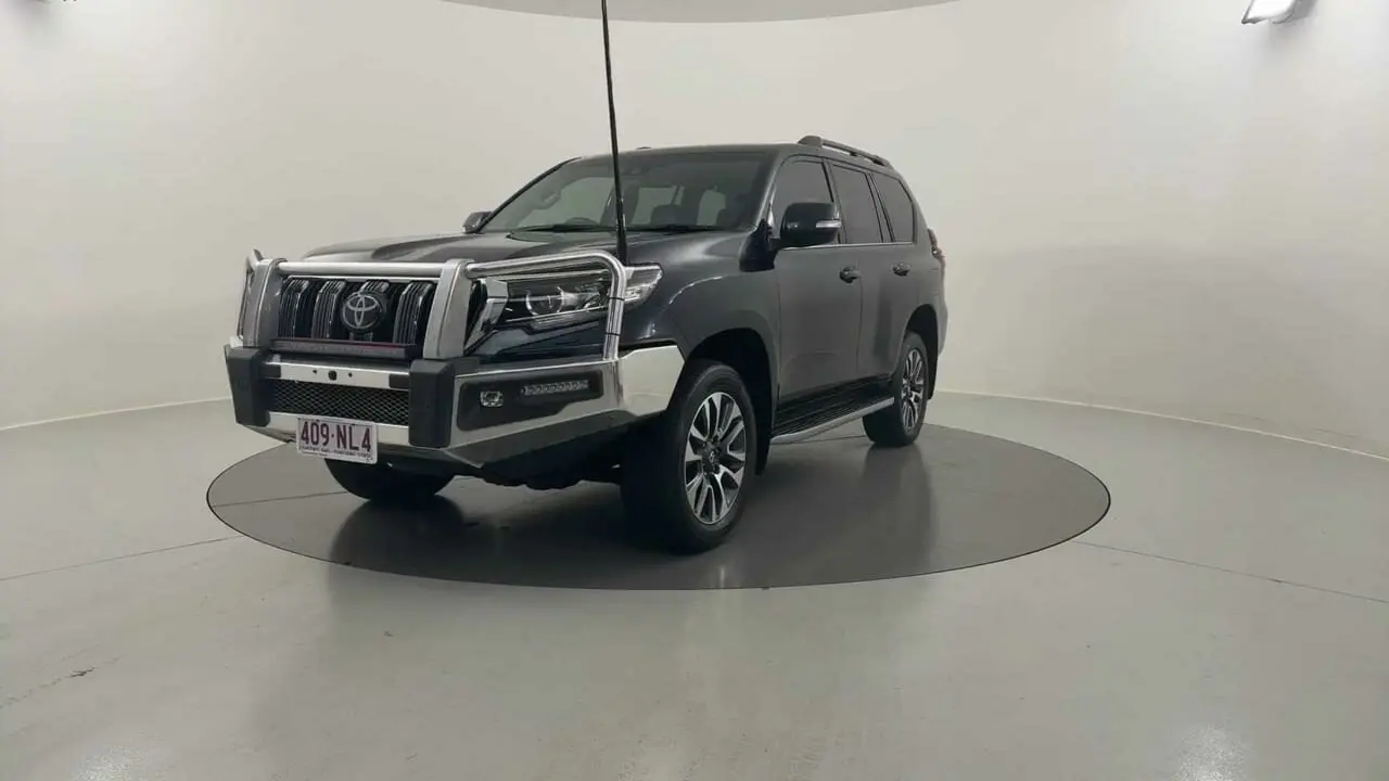 2022 Toyota Landcruiser Prado Gallery Image 1