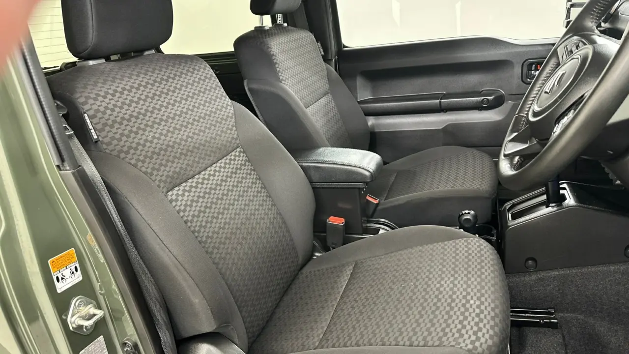2022 Suzuki Jimny Gallery Image 16