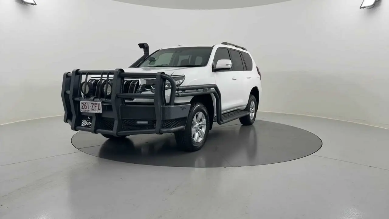 2019 Toyota Landcruiser Prado Gallery Image 1