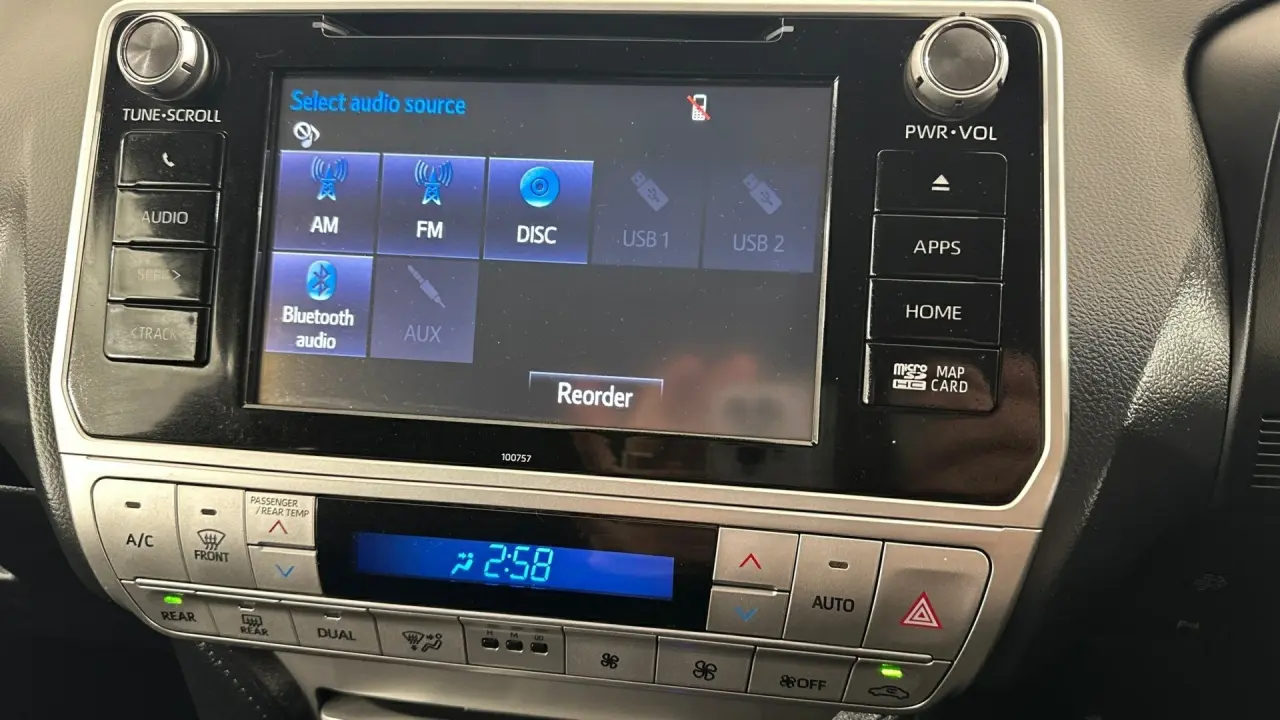 2019 Toyota Landcruiser Prado Gallery Image 16