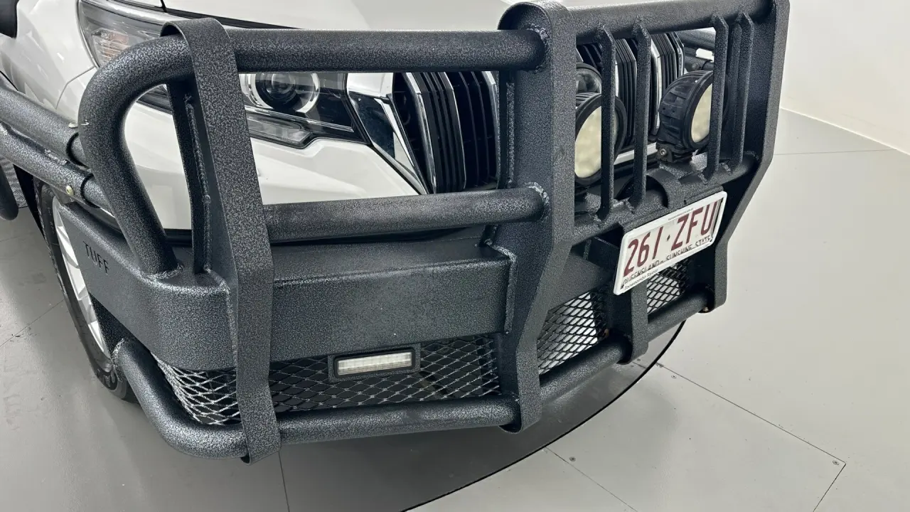 2019 Toyota Landcruiser Prado Gallery Image 19