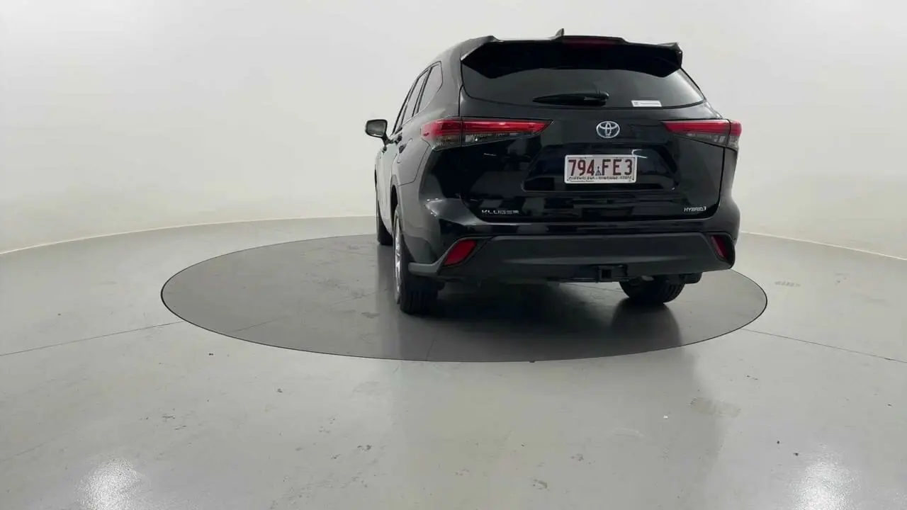 2022 Toyota Kluger Gallery Image 4