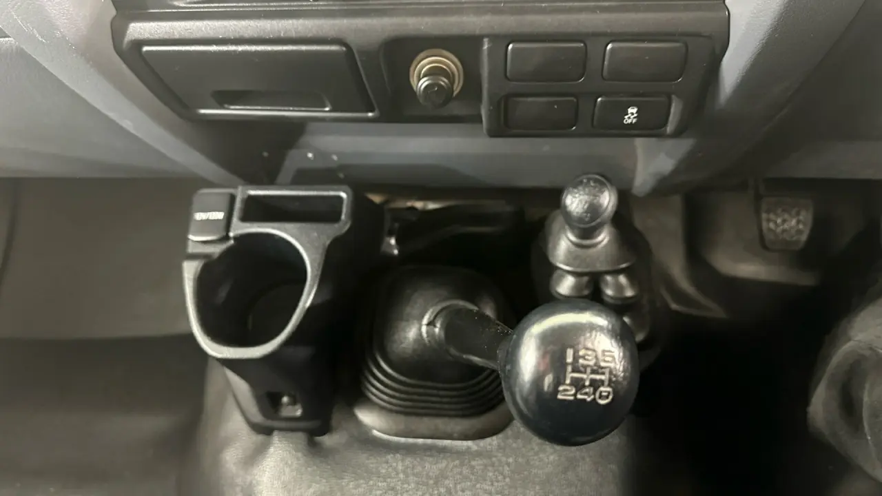 2018 Toyota Landcruiser Gallery Image 11
