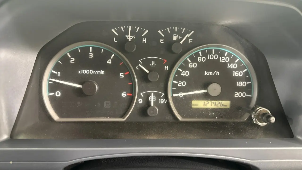 2018 Toyota Landcruiser Gallery Image 9