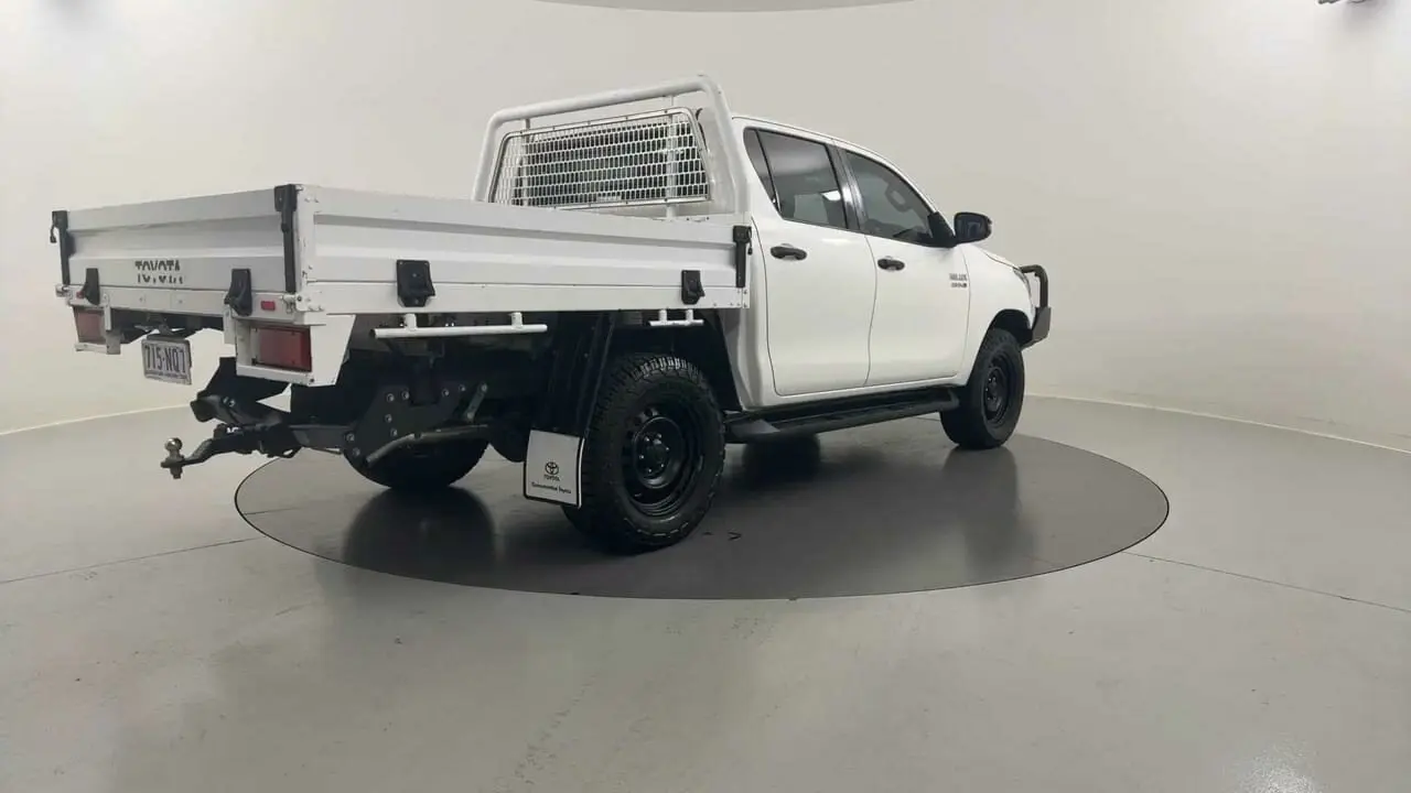 2020 Toyota Hilux Gallery Image 5
