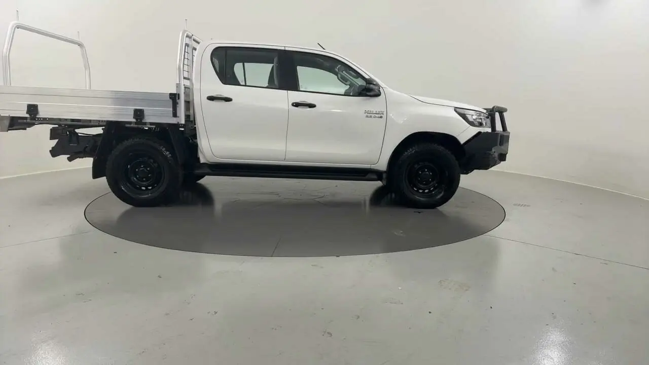 2021 Toyota Hilux Gallery Image 5