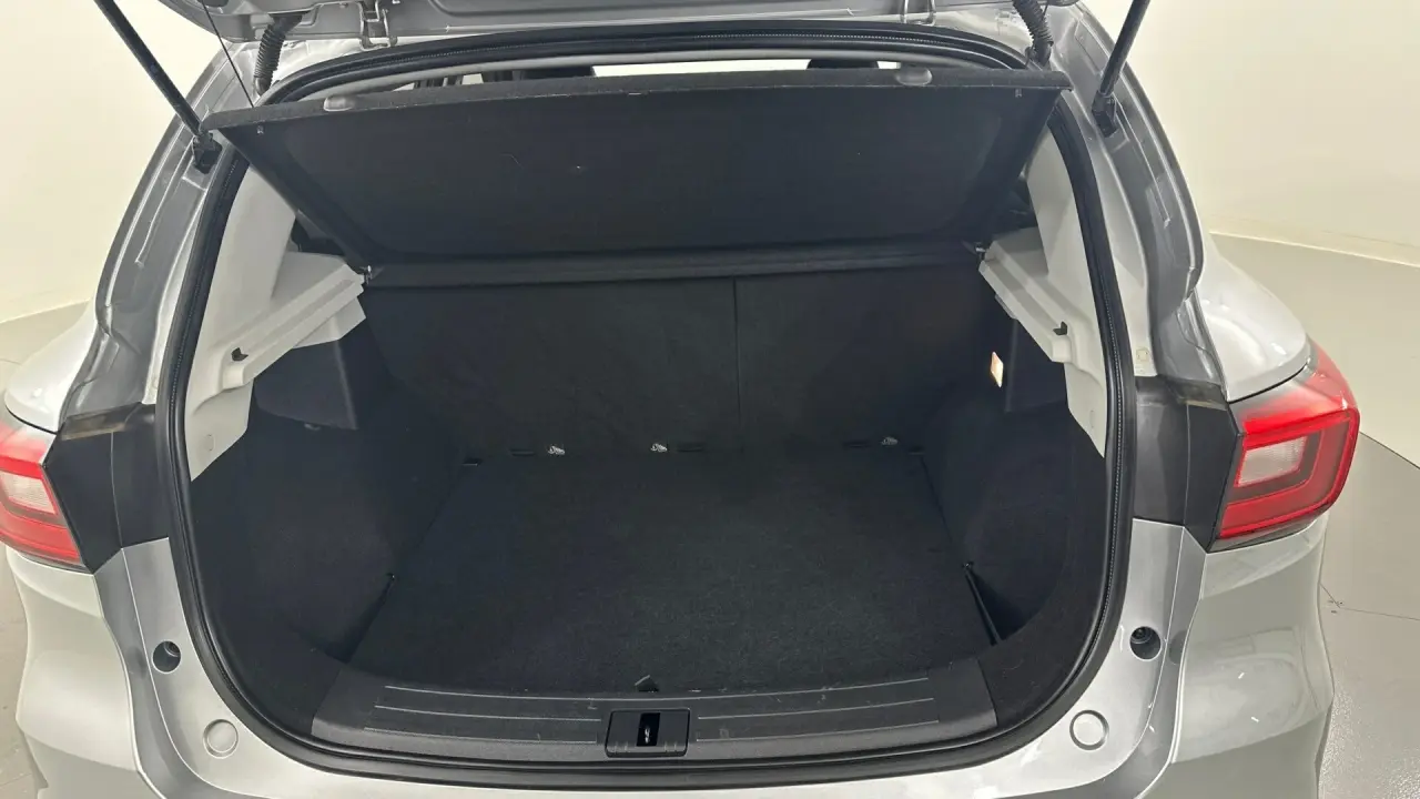 2022 MG ZS Gallery Image 17
