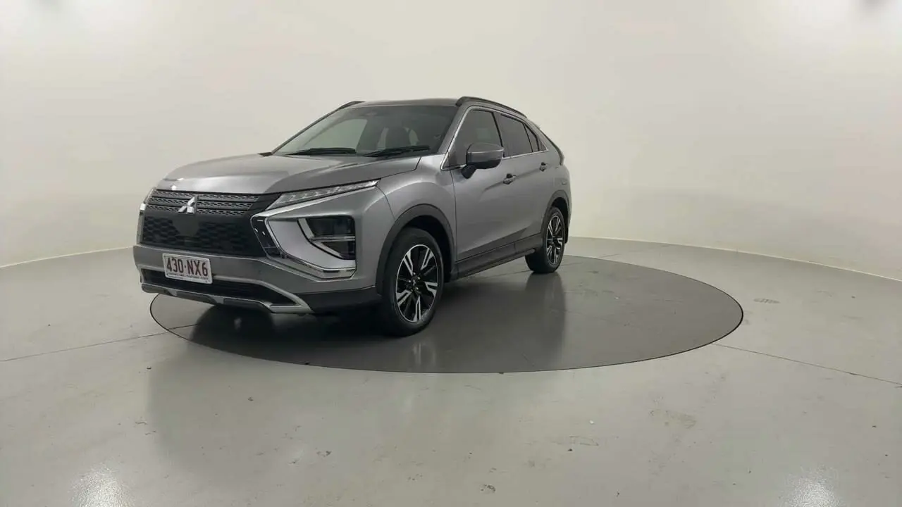 2020 Mitsubishi Eclipse Cross Gallery Image 1