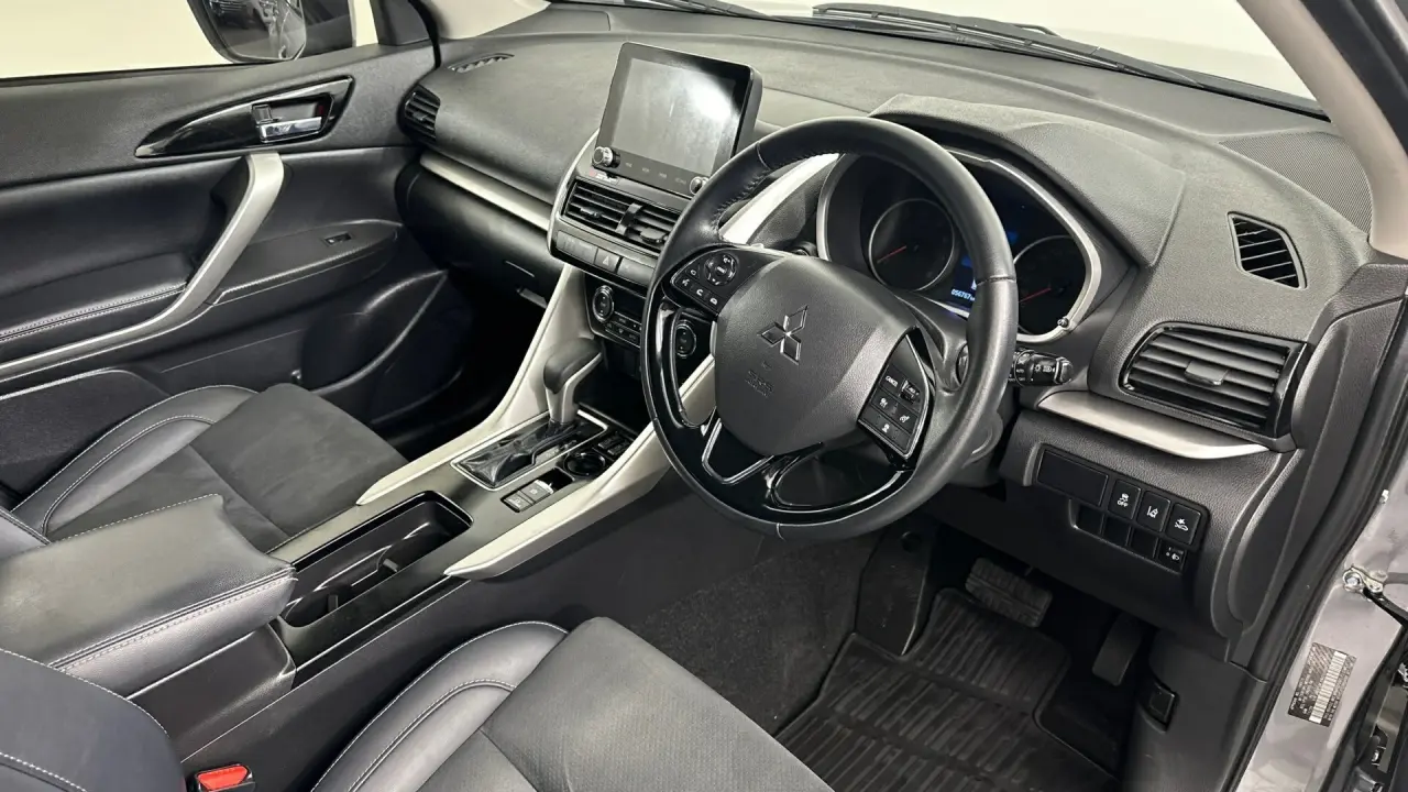 2020 Mitsubishi Eclipse Cross Gallery Image 10