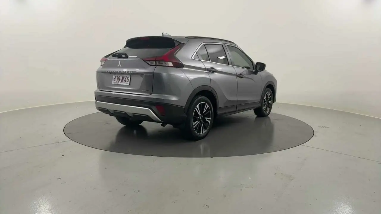 2020 Mitsubishi Eclipse Cross Gallery Image 5