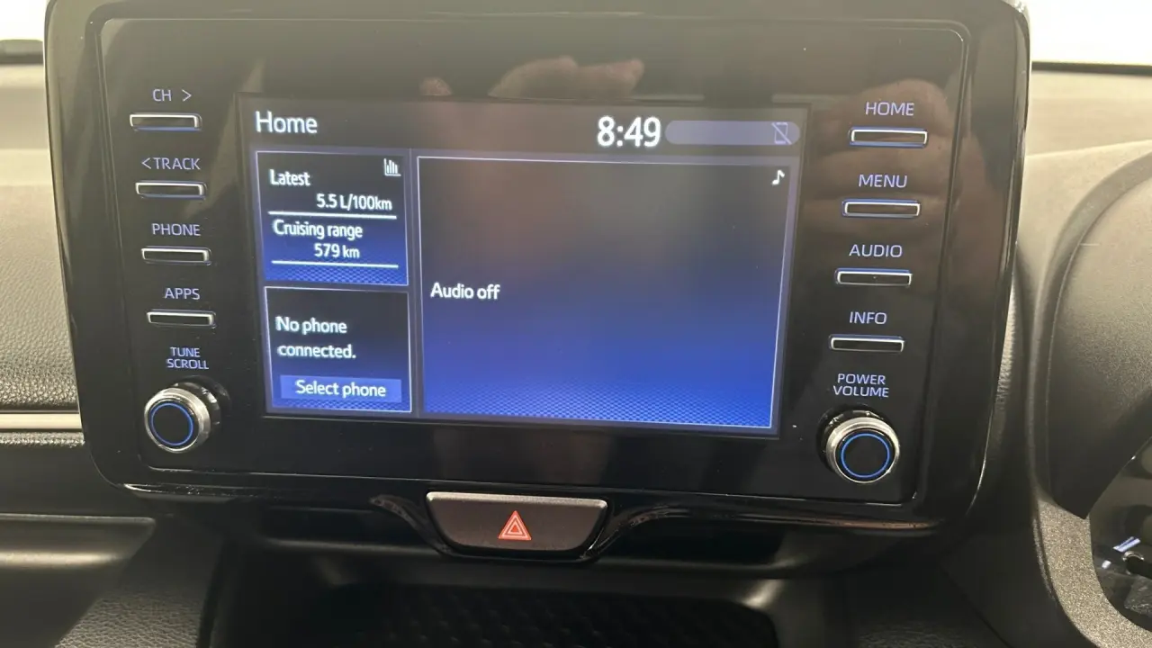 2023 Toyota Yaris Gallery Image 11