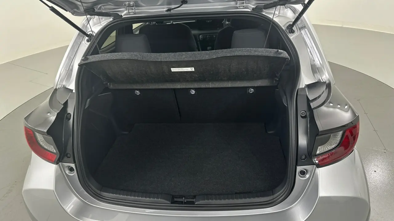2023 Toyota Yaris Gallery Image 17