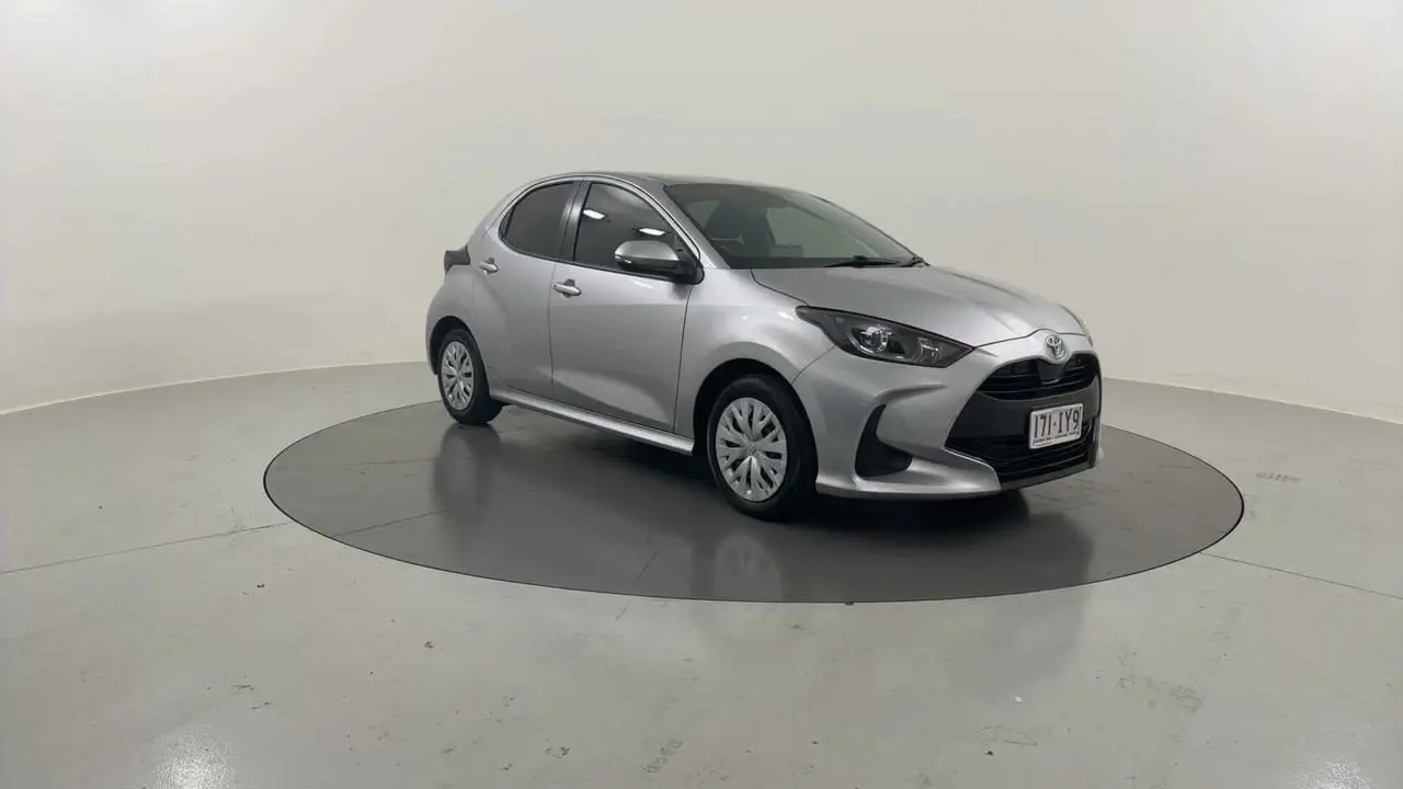 2023 Toyota Yaris Gallery Image 7