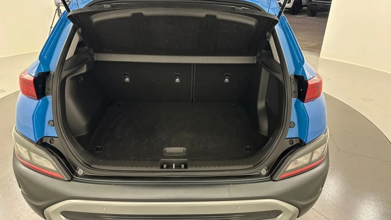2021 Hyundai Kona Gallery Image 10