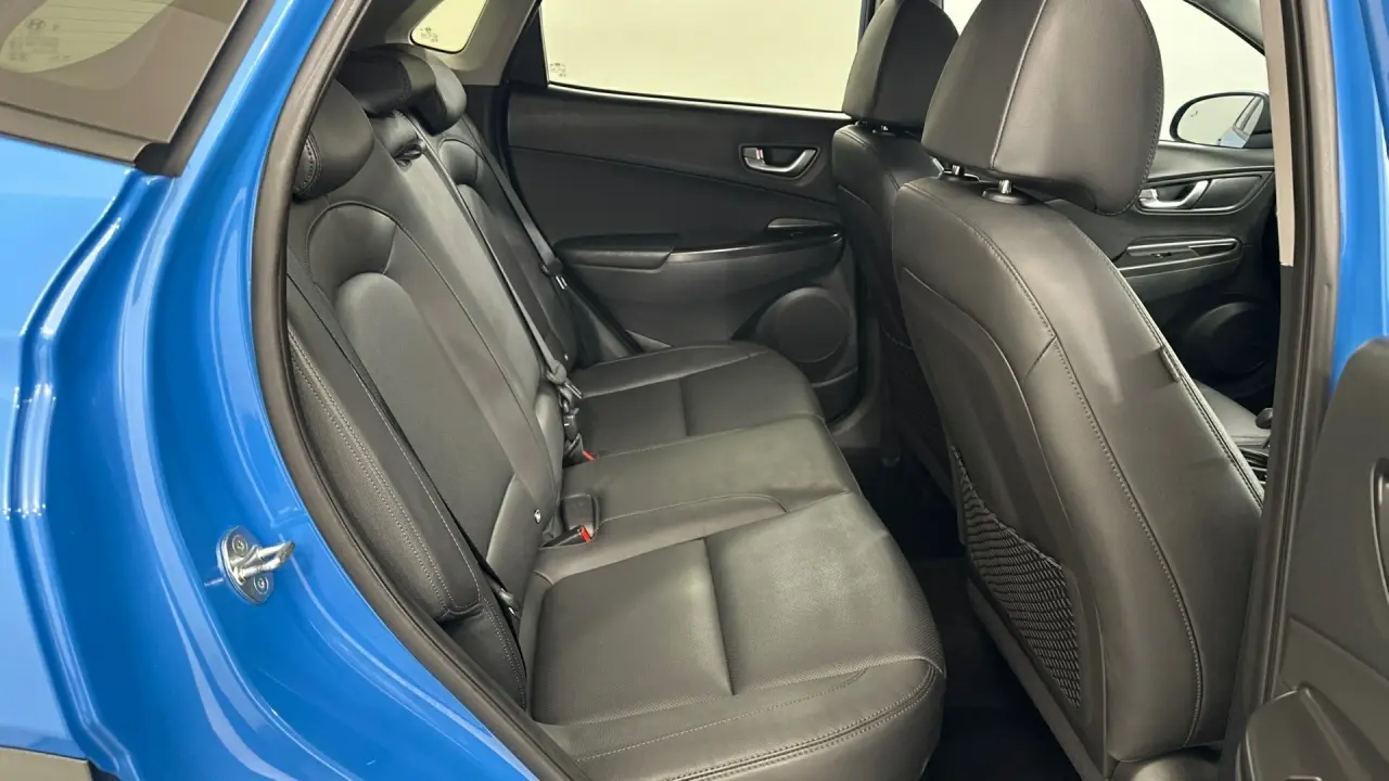 2021 Hyundai Kona Gallery Image 11