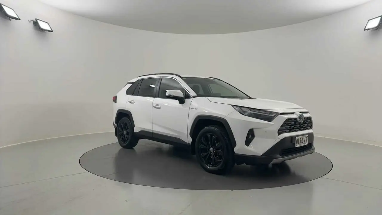 2023 Toyota RAV4 Gallery Image 7