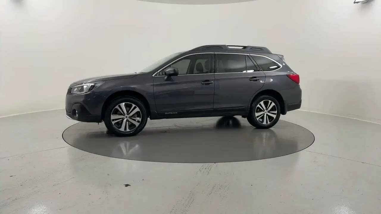 2019 Subaru Outback Gallery Image 2