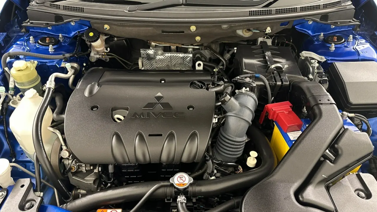 2017 Mitsubishi Lancer Gallery Image 18