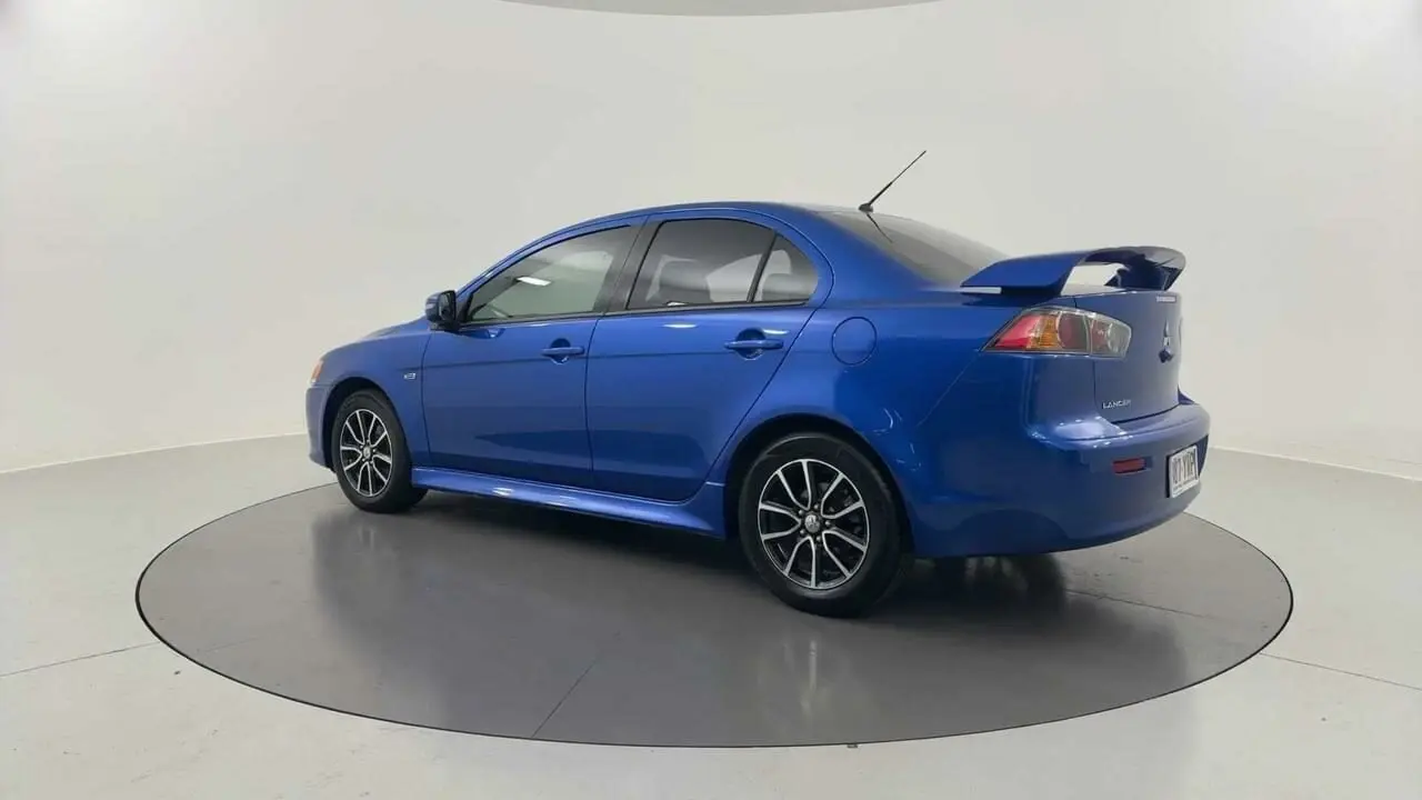 2017 Mitsubishi Lancer Gallery Image 3