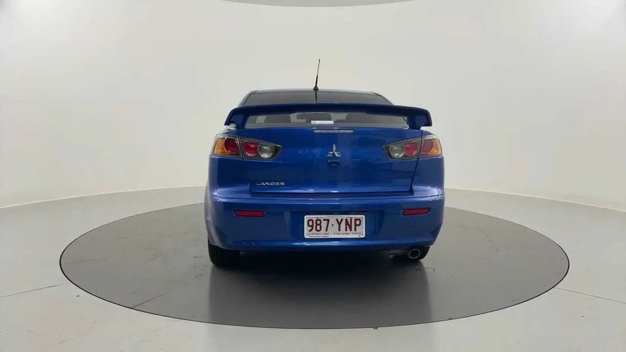 2017 Mitsubishi Lancer Gallery Image 4