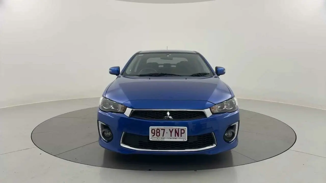 2017 Mitsubishi Lancer Gallery Image 8