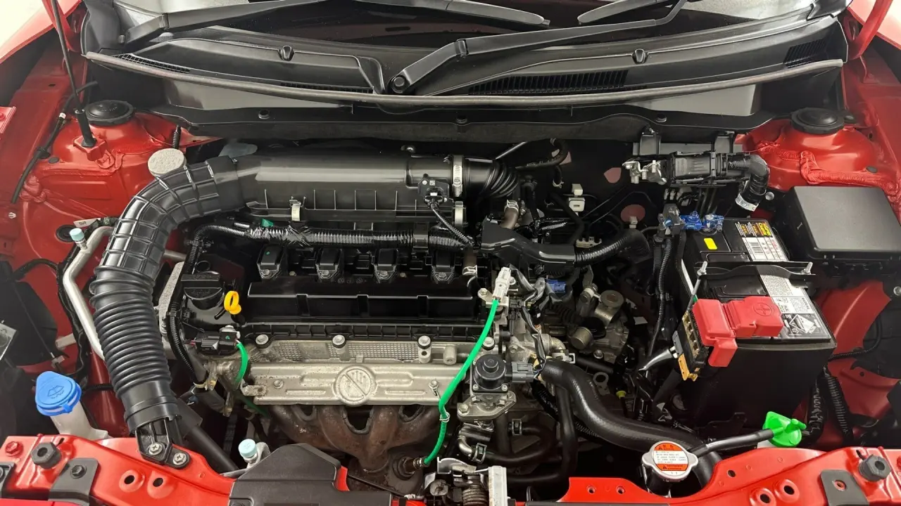 2018 Suzuki Swift Gallery Image 11