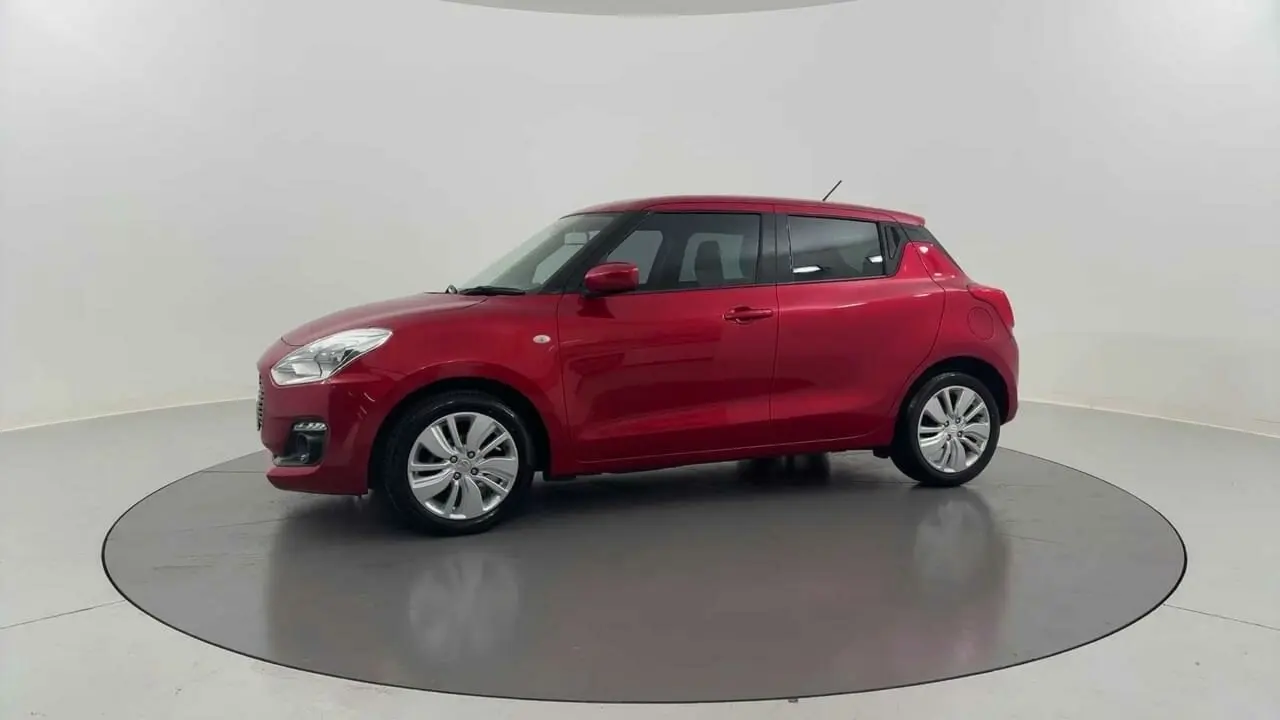 2018 Suzuki Swift Gallery Image 14