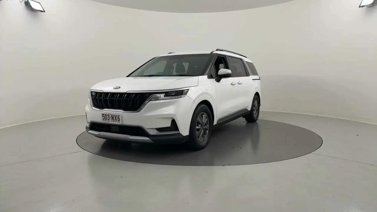 2020 Kia Carnival Gallery Image 1