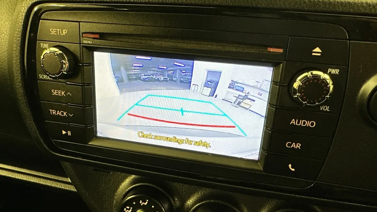 2018 Toyota Yaris Gallery Image 10