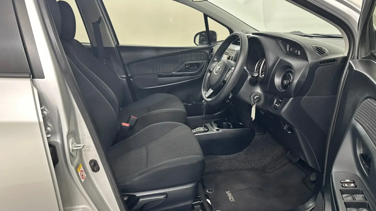 2018 Toyota Yaris Gallery Image 15
