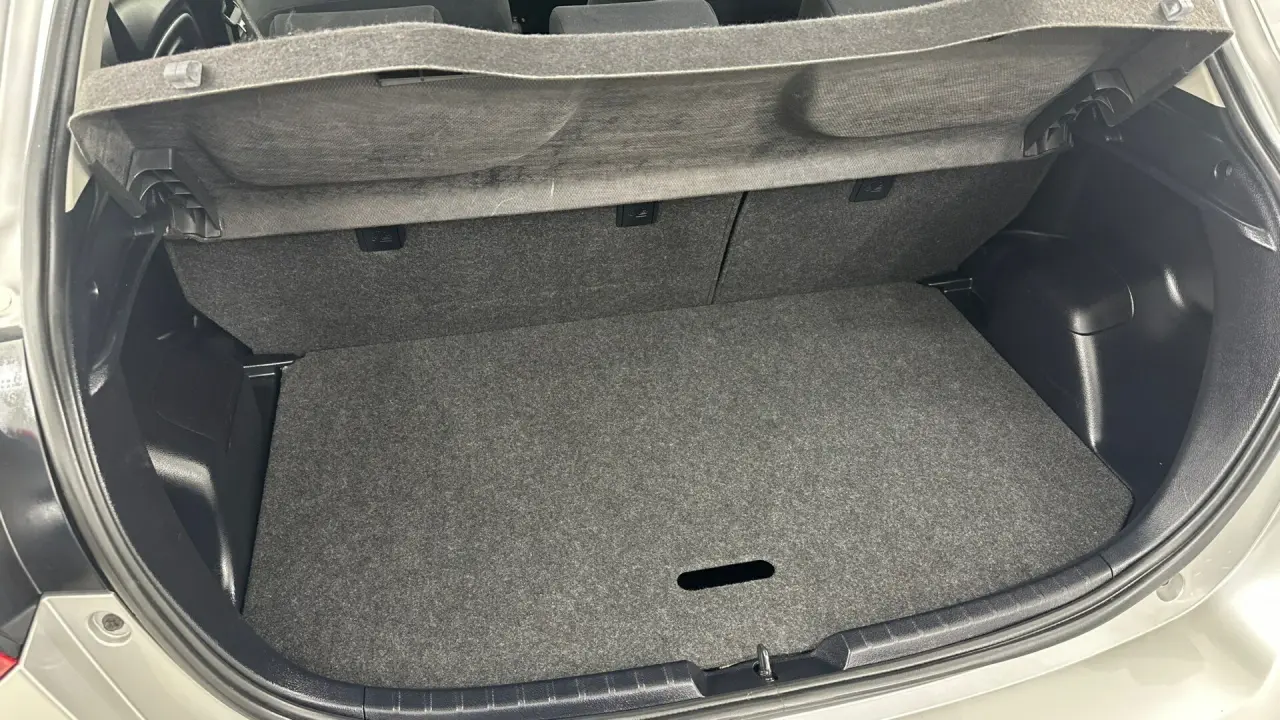 2018 Toyota Yaris Gallery Image 18