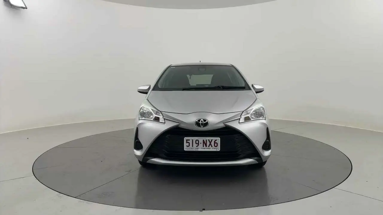 2018 Toyota Yaris Gallery Image 8