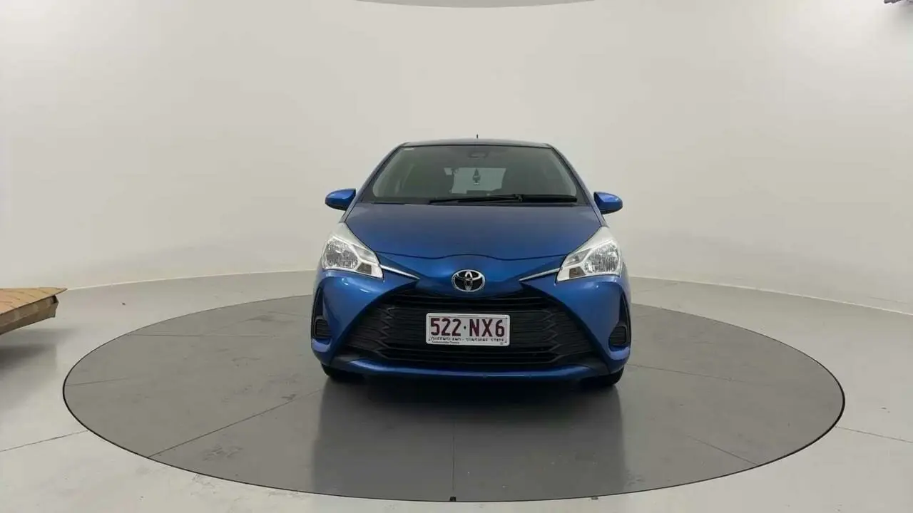 2019 Toyota Yaris Gallery Image 8