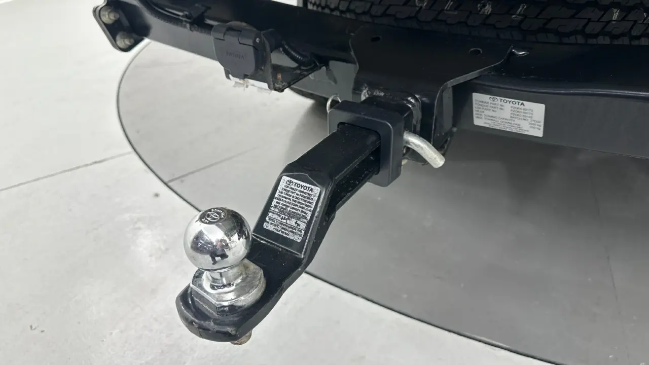 2022 Toyota Hilux Gallery Image 19
