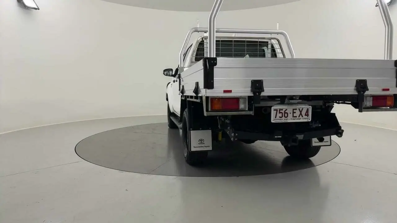 2022 Toyota Hilux Gallery Image 4
