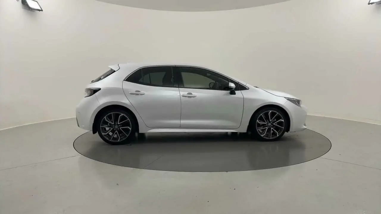 2021 Toyota Corolla Gallery Image 6