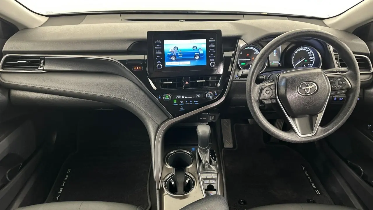 2021 Toyota Camry Gallery Image 11