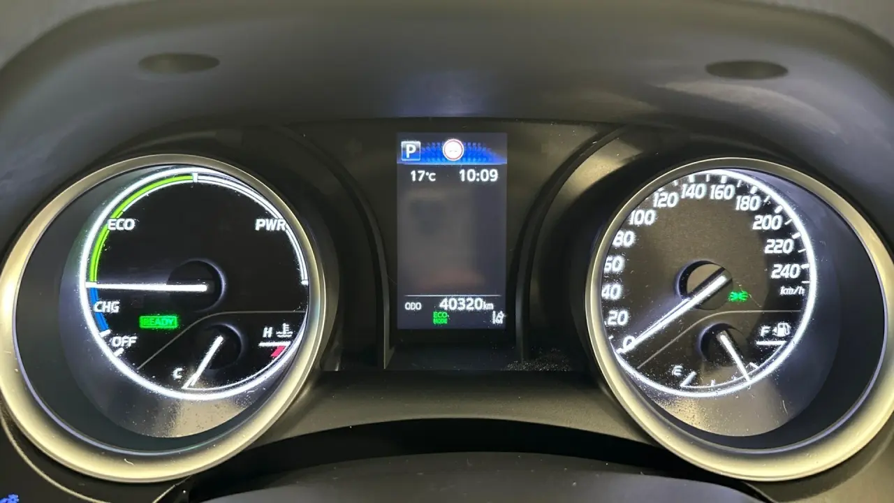 2021 Toyota Camry Gallery Image 9