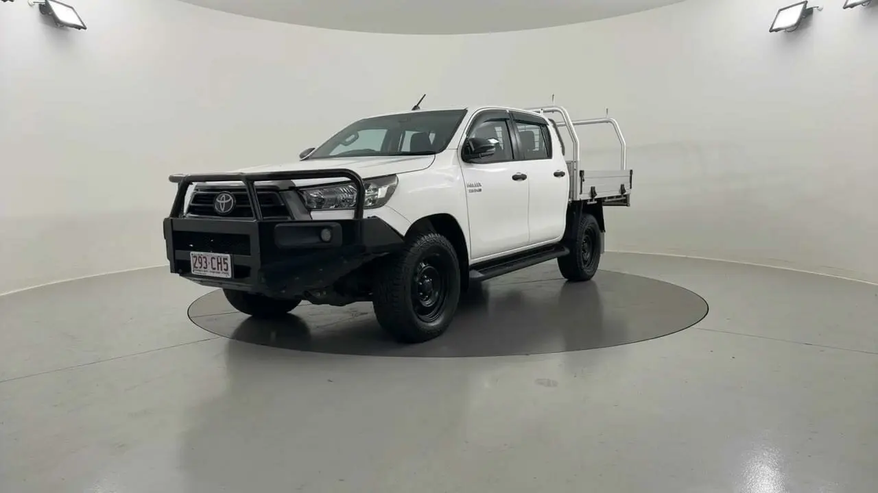 2021 Toyota Hilux Gallery Image 1
