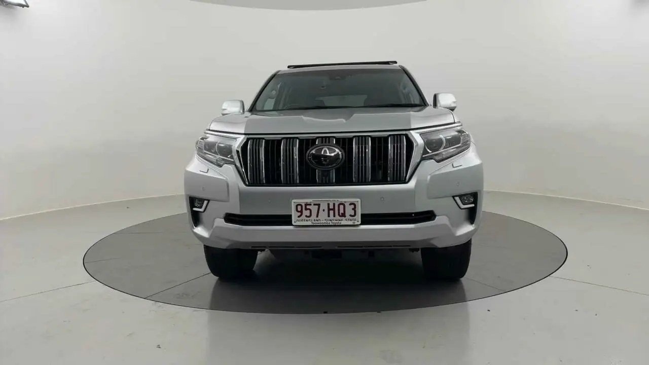 2023 Toyota Landcruiser Prado Gallery Image 8